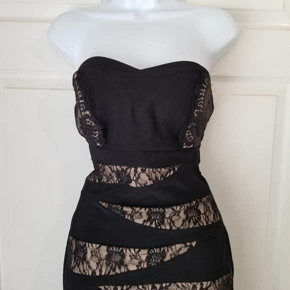 🚫SOLD🚫BONGO▪︎Strapless Mini Dress - Picture 1 of 11